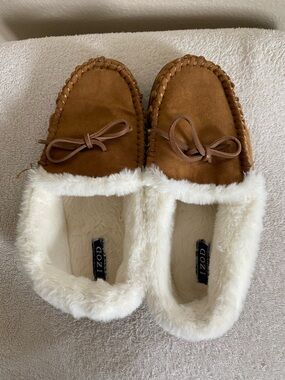 Sz 7 Brown Suede Faux-Fur Moccasin Slippers